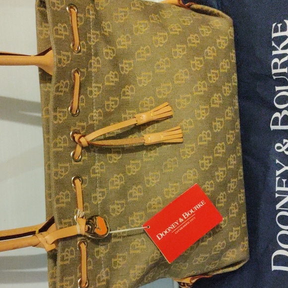 New Dooney & Bourke large signature canvas tote large - Picture 2 of 10